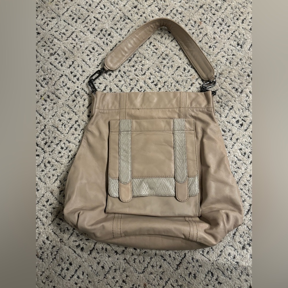SUNNYLIFE Taupe Leather Hobo Shoulder Bag with Woven Details - Picture 3 of 6